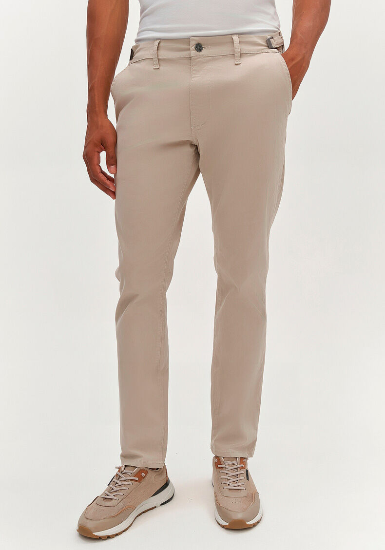 Calça skinny 2025 bege