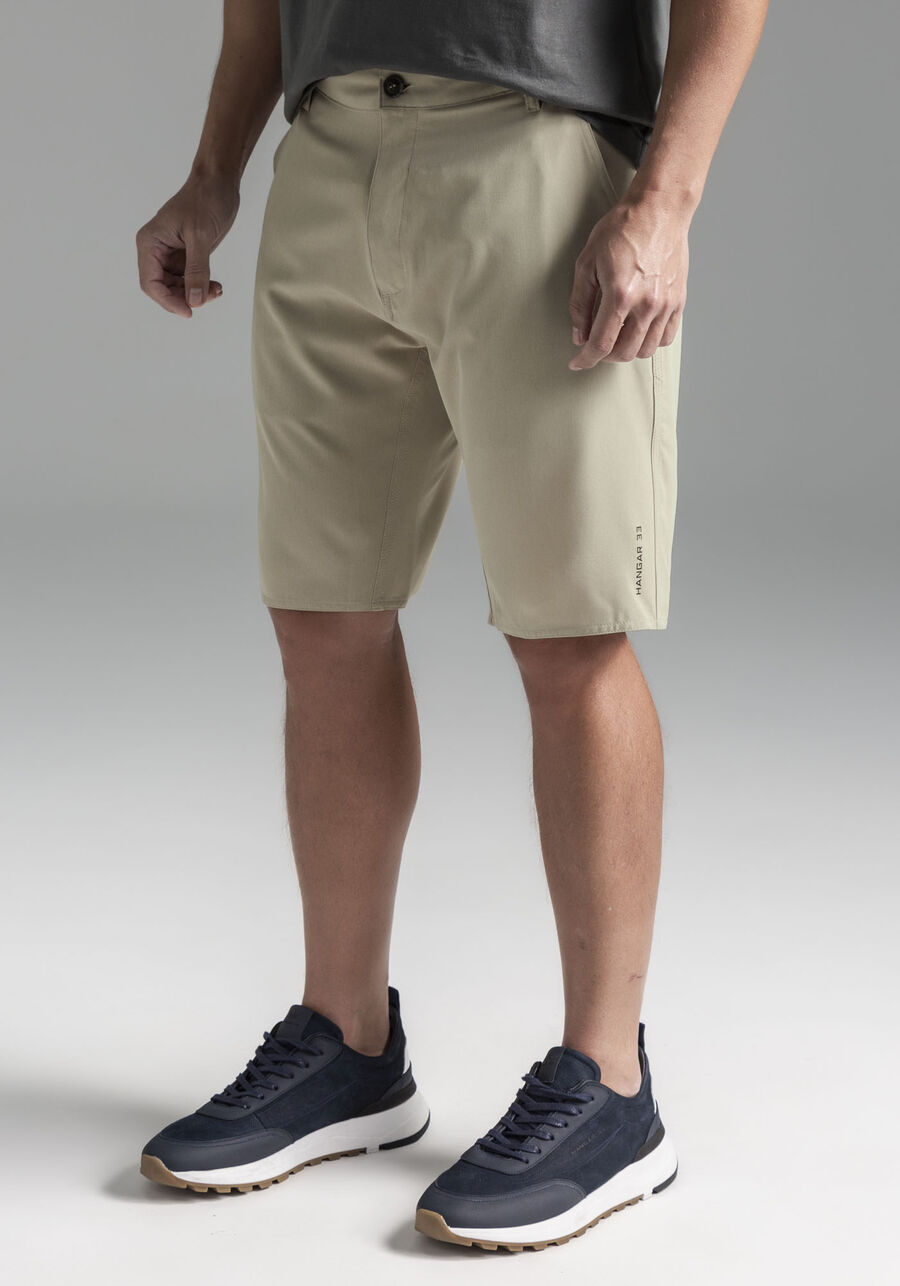 Bermuda Masculina em Tecido Plano Alfaiataria, BEGE SYSTEM. Bermuda Masculina em Tecido Plano Alfaiataria, BEGE SYSTEM, large.