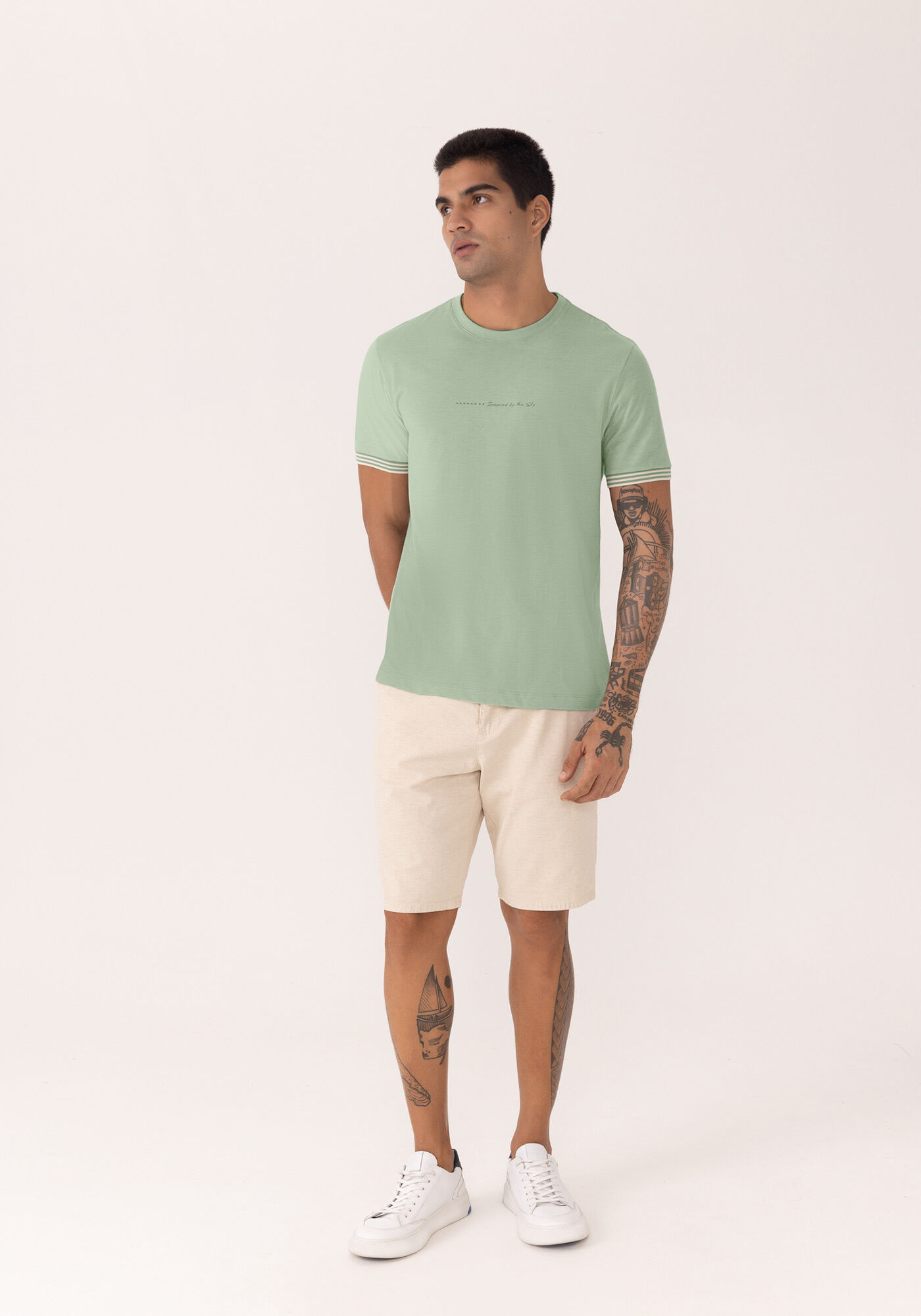 Camiseta De Mangas Curtas Com Retil&iacute;nea Em Malha Mesclada, VERDE CHIARO, large.