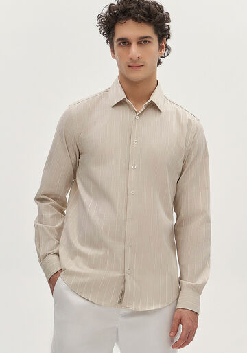 Camisa Masculina Slim Fit em Tecido Flamê Listrada, BEGE. Camisa Masculina Slim Fit em Tecido Flamê Listrada, BEGE, large.