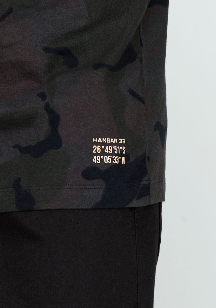 Camiseta Camuflada em Malha com Decote Redondo, CAMU CINZA. Camiseta Camuflada em Malha com Decote Redondo, CAMU CINZA, large.