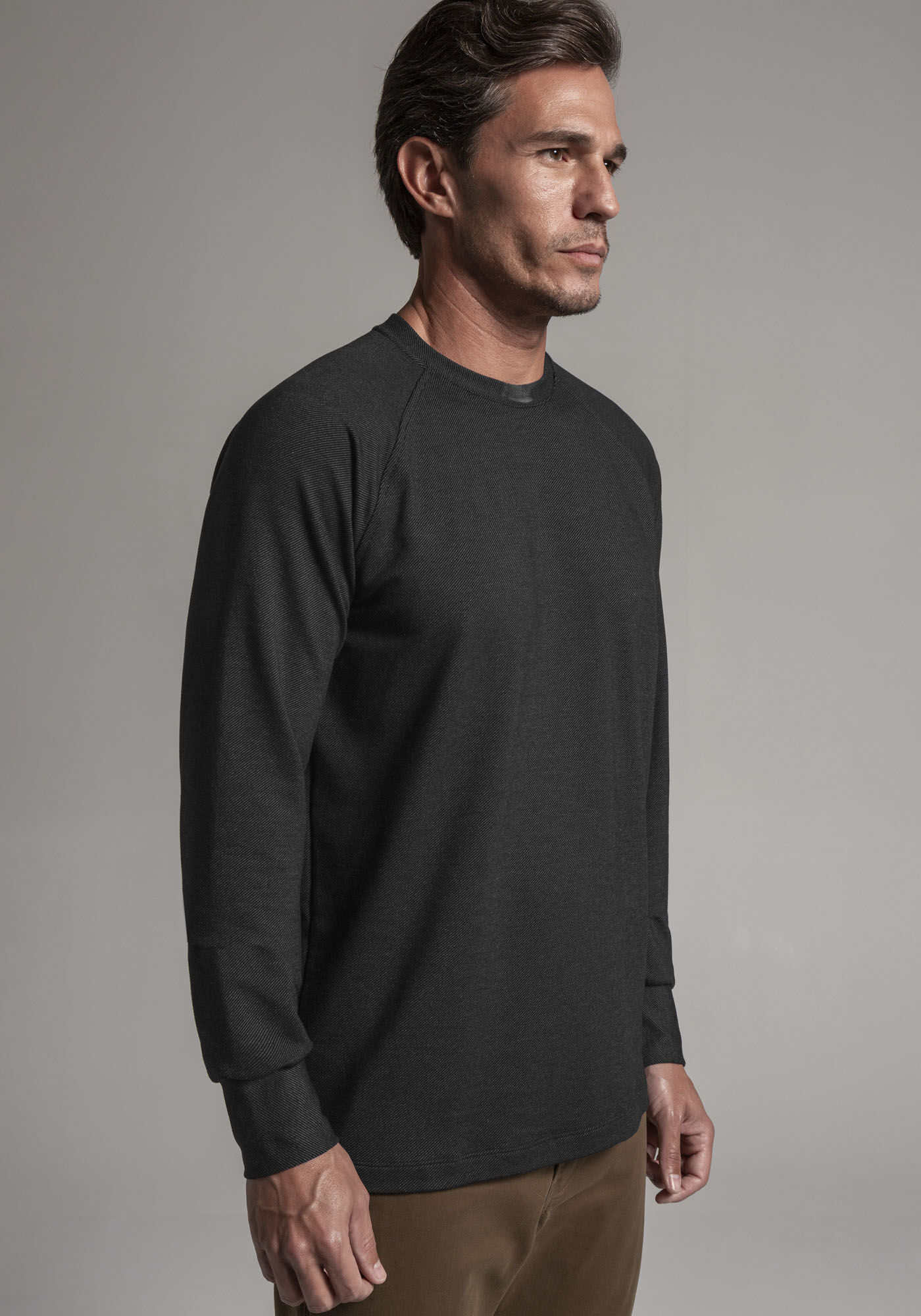 Blus&atilde;o Masculino em Moletom Denim com Manga Raglan, PRETO REATIVO, large.