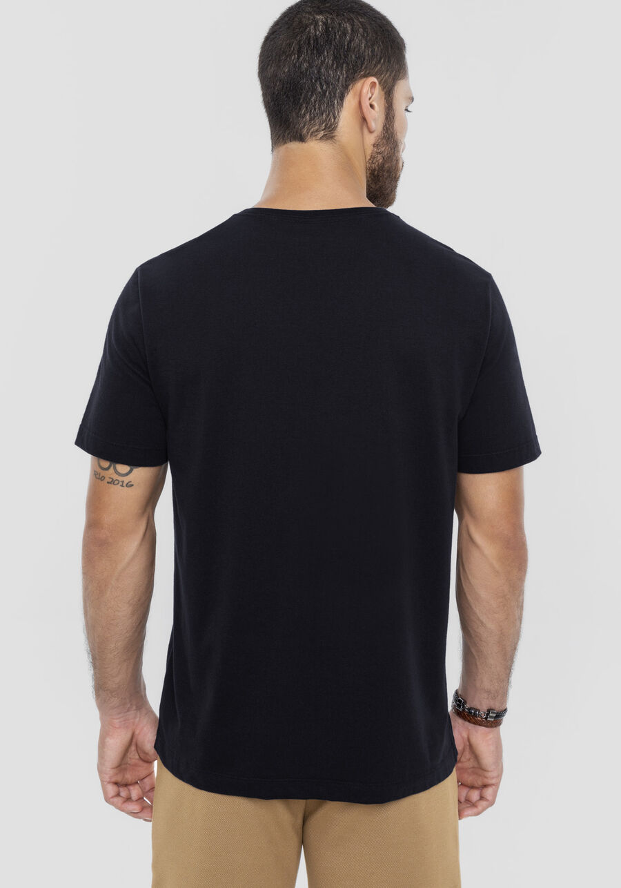 Camiseta Masculina em Meia Malha Estampada, PRETO REATIVO. Camiseta Masculina em Meia Malha Estampada, PRETO REATIVO, large.
