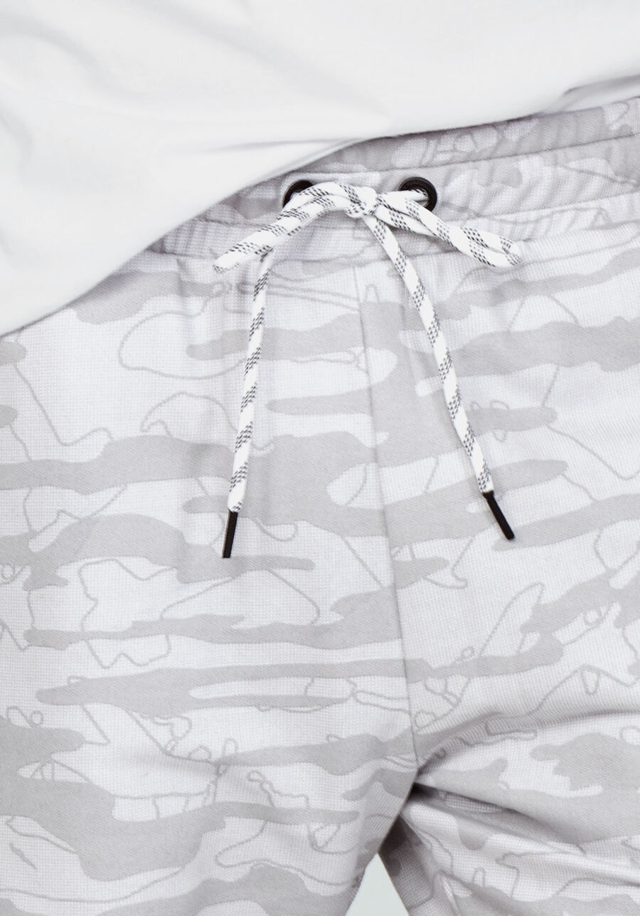 Bermuda Camuflada em Moletom, GRID CINZA. Bermuda Camuflada em Moletom, GRID CINZA, large.
