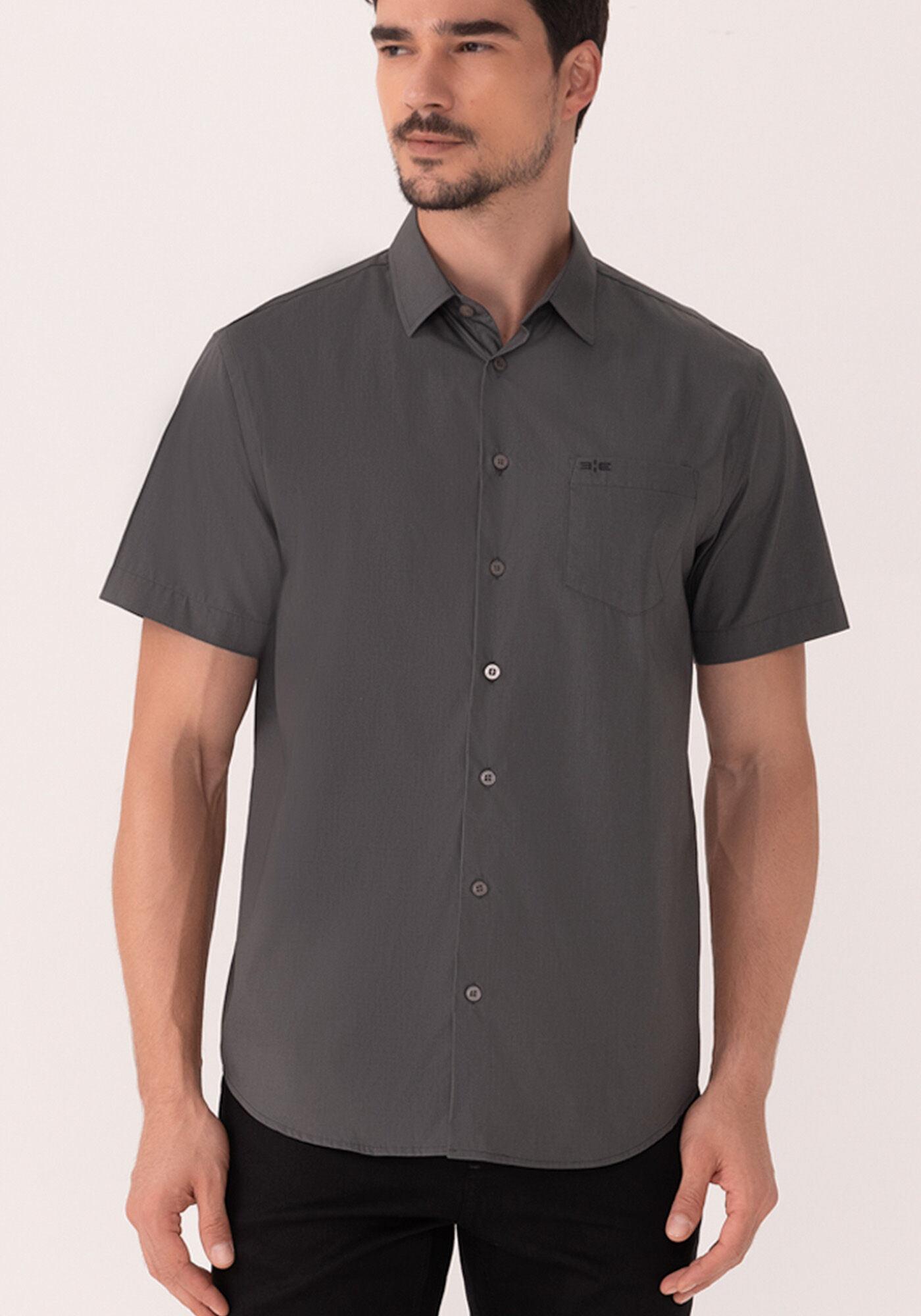 Camisa Comfort Com Manga Curta E Bolso Em Tecido Mercerizado, CINZA NOTI, large.