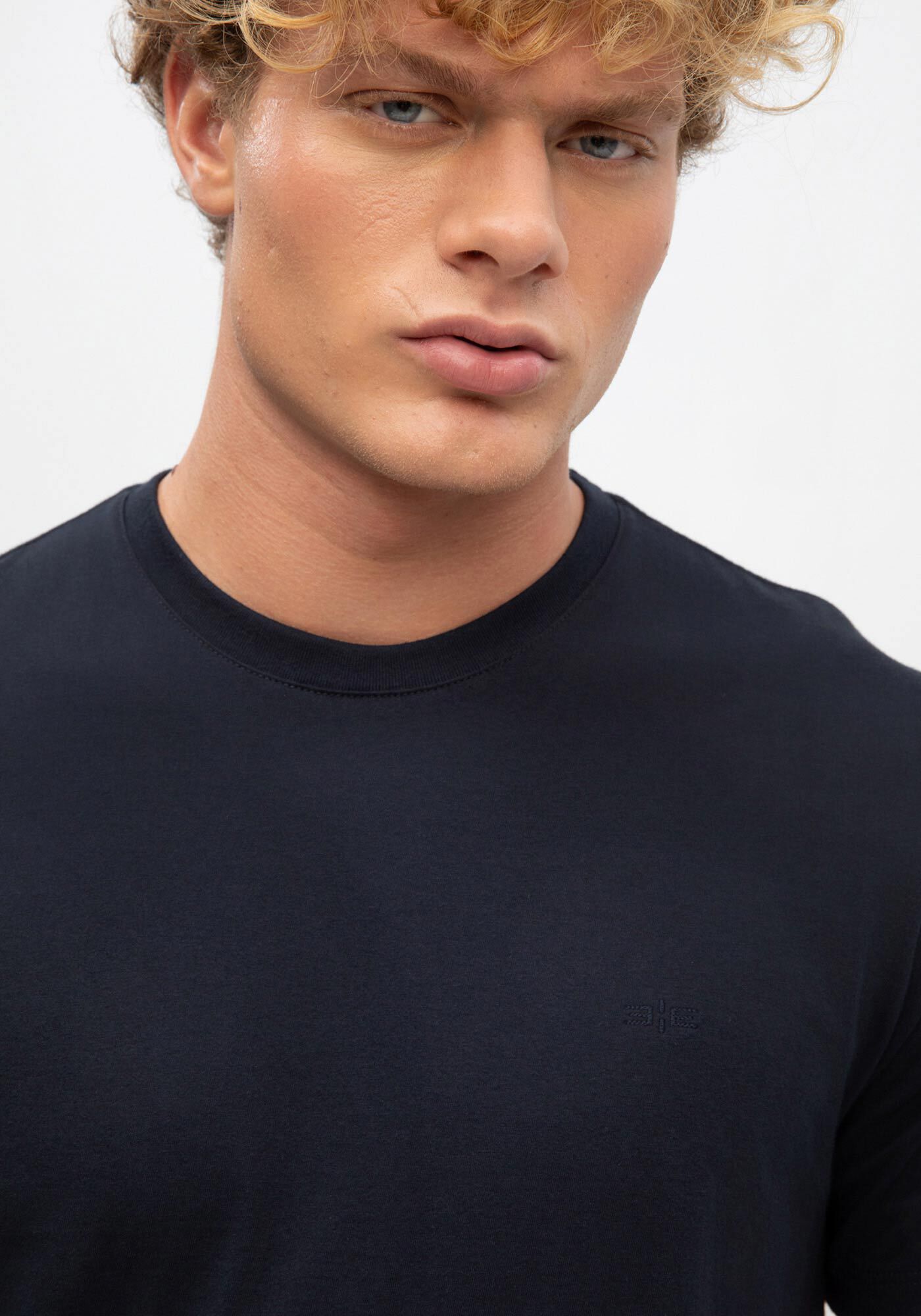 Camiseta B&aacute;sica De Mangas Curtas Colors, MARINHO IMPERIO, large.