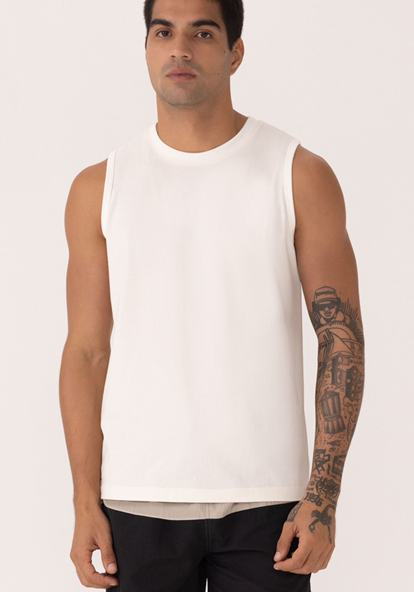 Regata Colors Em Meia Malha De Algod&atilde;o Respons&aacute;vel, BEGE SILVERSTONE, large.