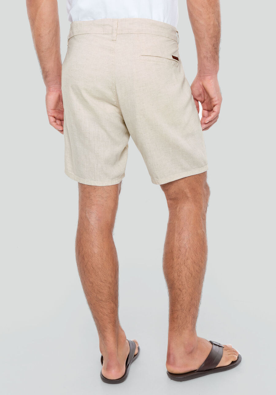 Shorts Masculino Reto em Tecido Linho, NATURAL. Shorts Masculino Reto em Tecido Linho, NATURAL, large.