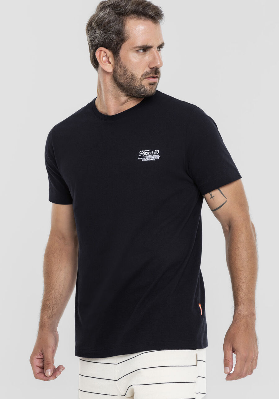 Camiseta Masculina em Malha com Estampa Costas, PRETO REATIVO. Camiseta Masculina em Malha com Estampa Costas, PRETO REATIVO, large.