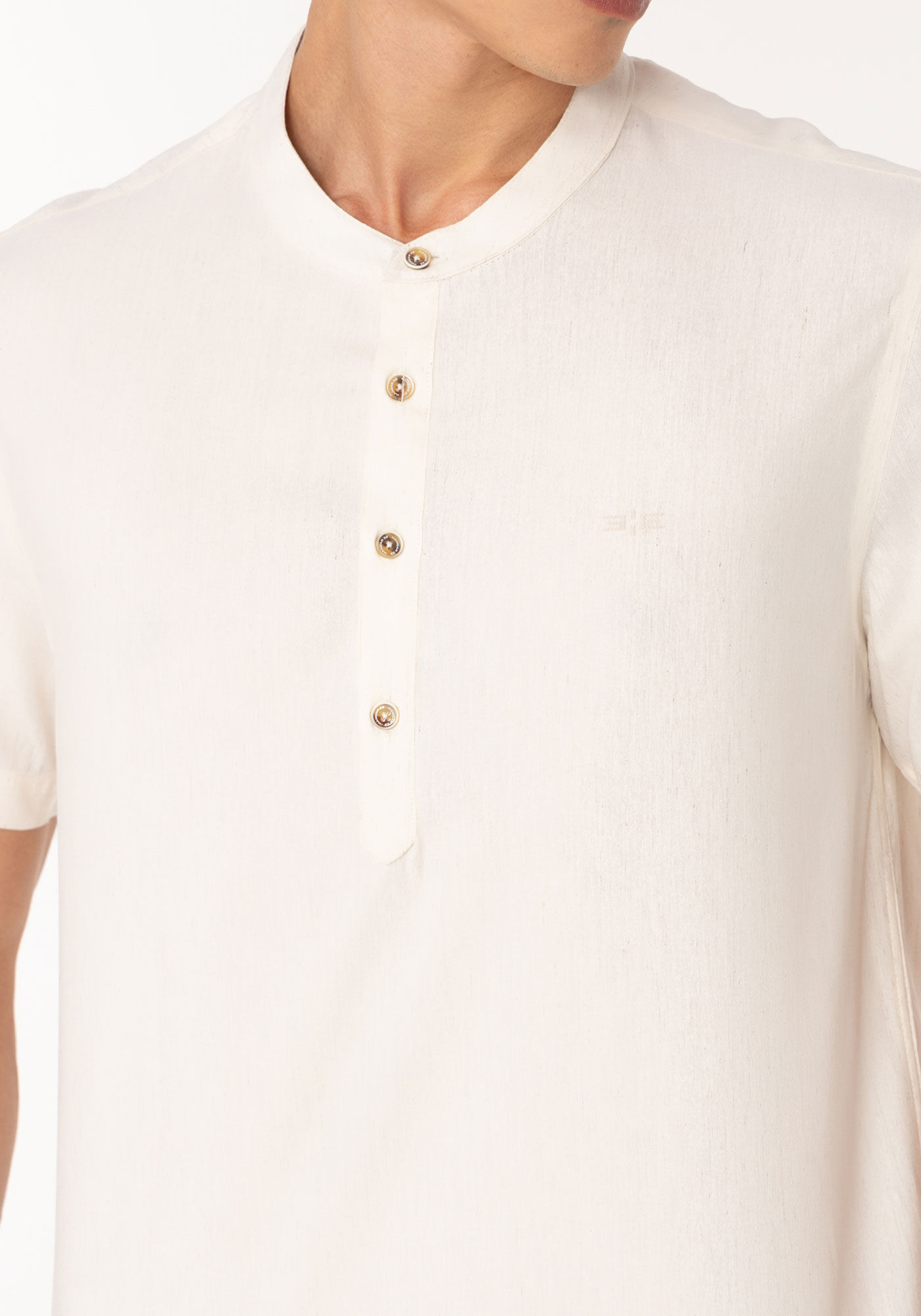 Camisa Bata De Mangas Curtas Com Linho, BRANCO OFF WHITE, large.