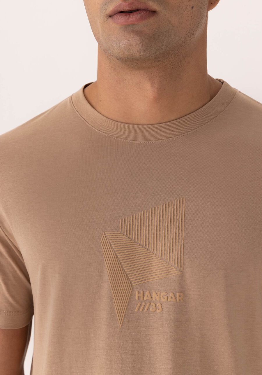 Camiseta Com Estampa Localizada Em Malha Liocel, BEGE BOSQUE. Camiseta Com Estampa Localizada Em Malha Liocel, BEGE BOSQUE, large.