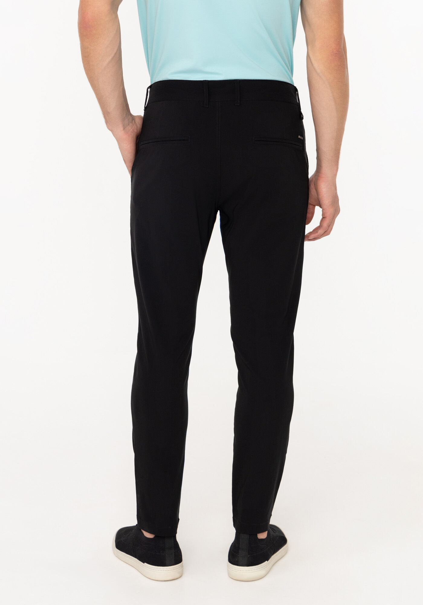 Cal&ccedil;a Em Tecido Plano Com Bolsos E Elastano, PRETO REATIVO, large.