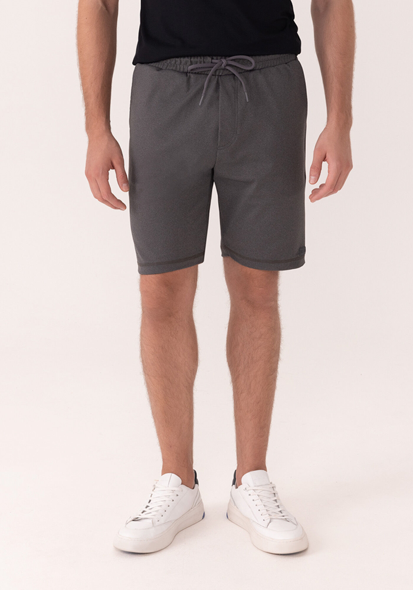 Shorts Com Cadar&ccedil;o E C&oacute;s El&aacute;stico Em Malha De Poliamida, MESCLA MEDIO, large.