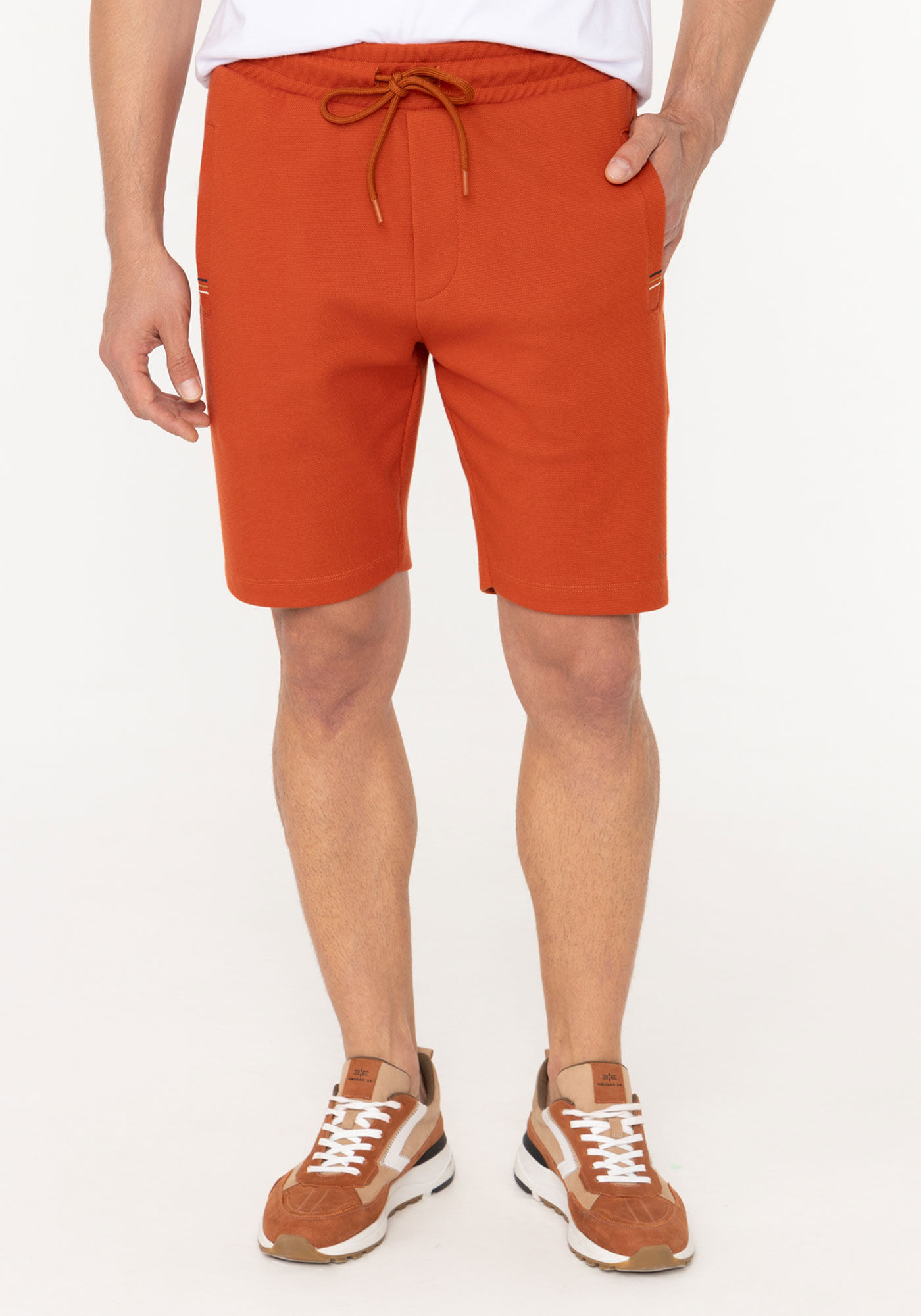 Bermuda Em Moletom Texturizado Com Bolsos Embutidos, LARANJA TAURI, large.