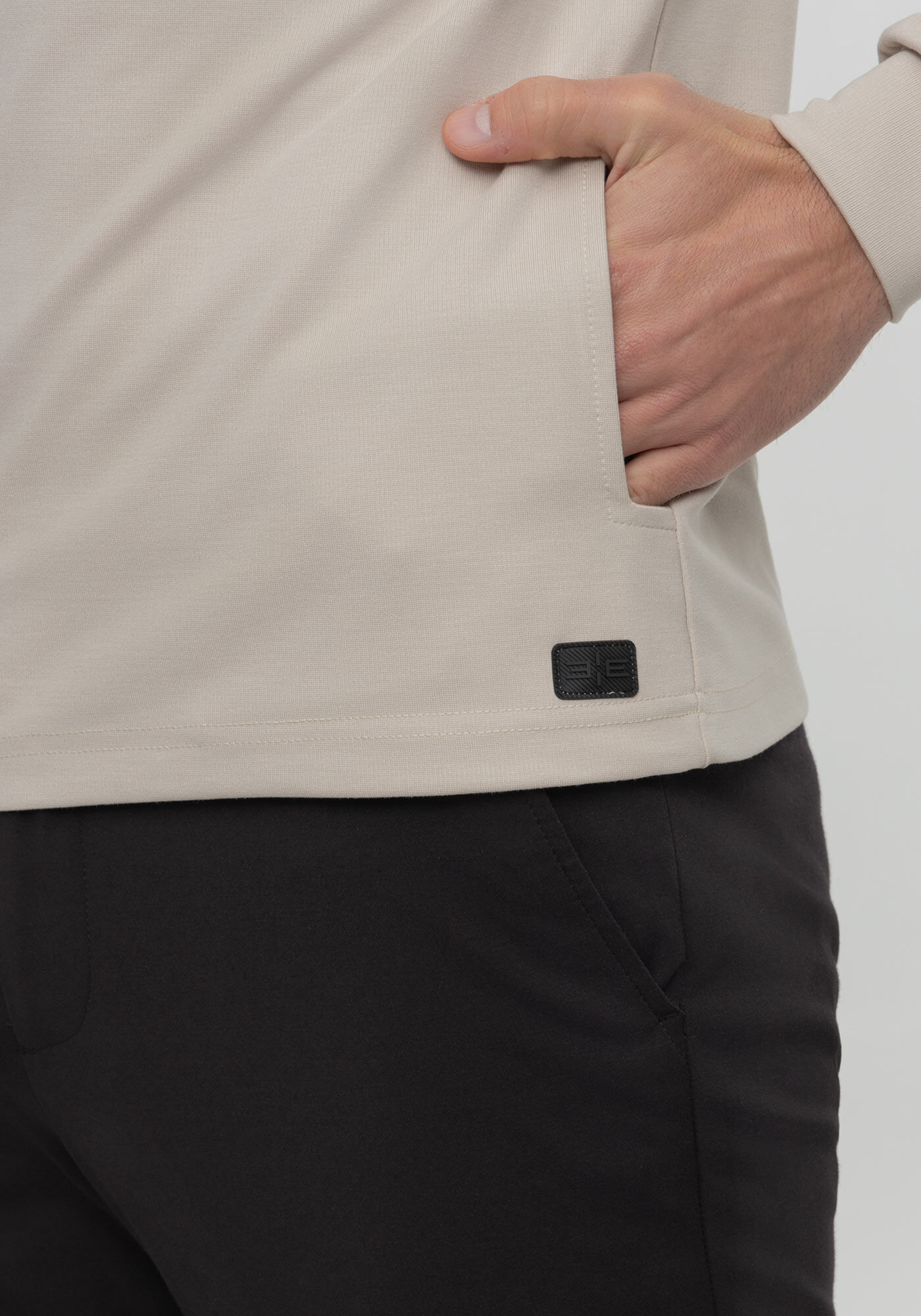 Blus&atilde;o De Mangas Longas Com Gola Alta E Z&iacute;per, BEGE SYSTEM, large.