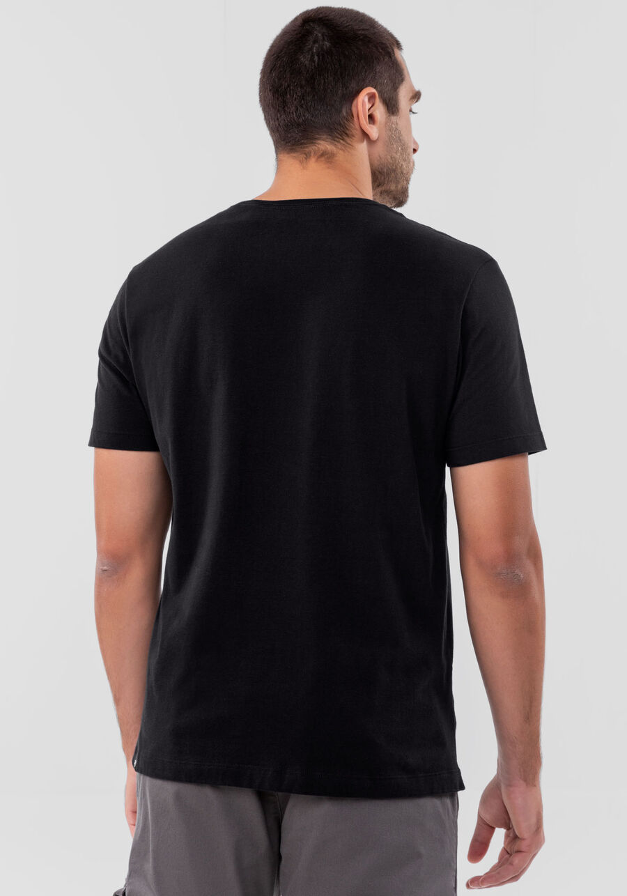 Camiseta Masculina Malha Lixada com Estampa Pilot, PRETO. Camiseta Masculina Malha Lixada com Estampa Pilot, PRETO, large.