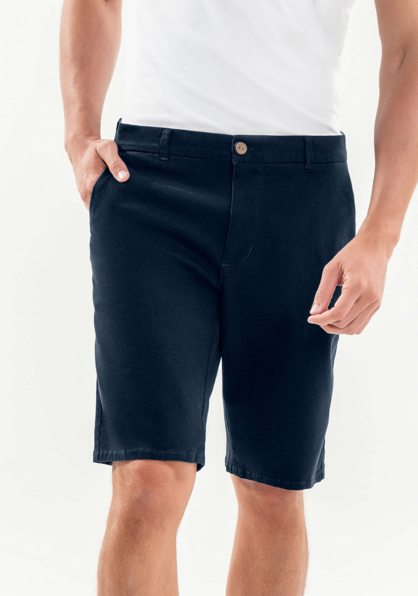 Bermuda Chino Masculina Reta, MARINHO ACTION, large.