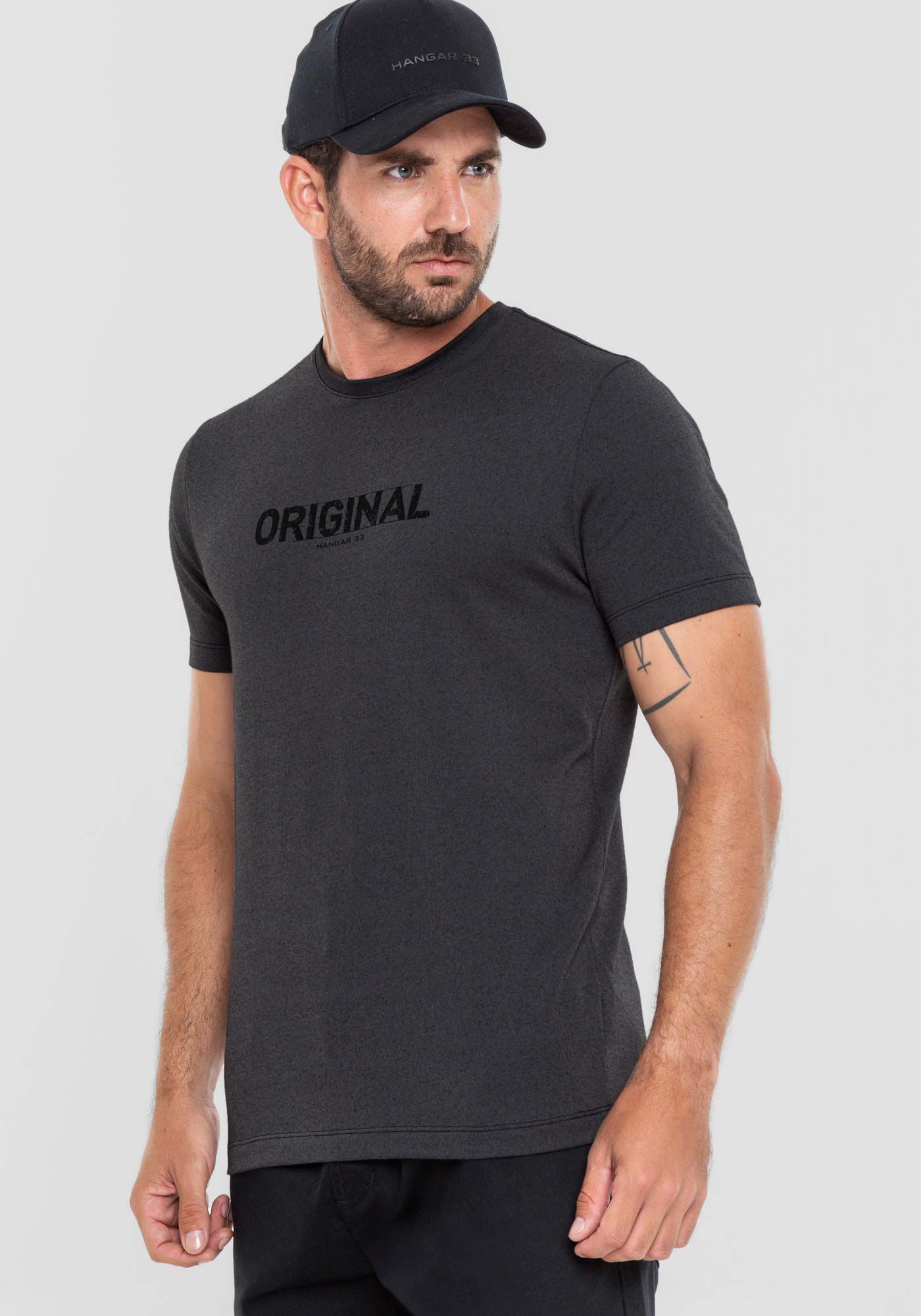 Camiseta Masculina em Malha Estonada com Estampa, CINZA NOTI, large.