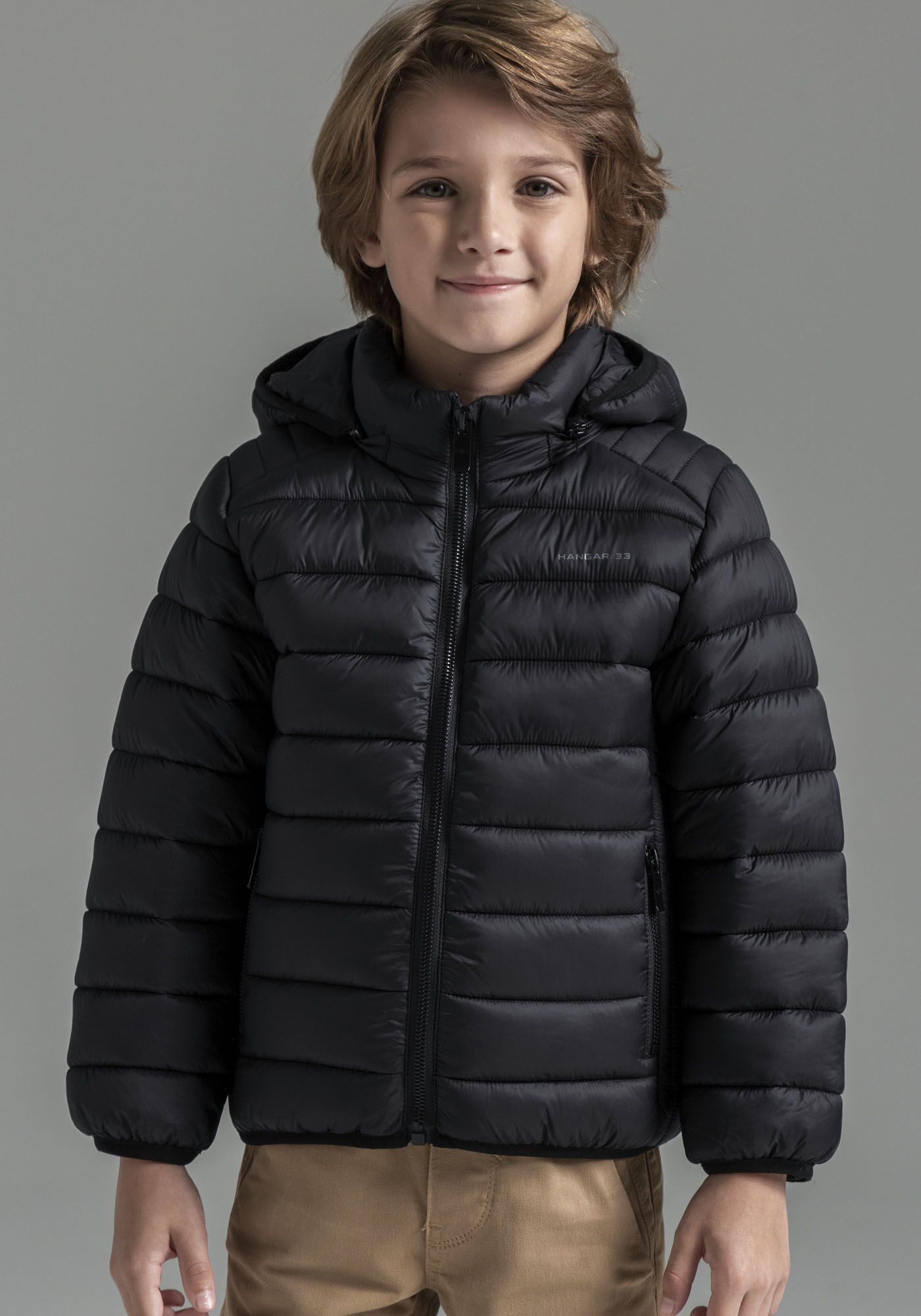Jaqueta Puffer Infantil com Bolso Z&iacute;per, PRETO REATIVO, large.