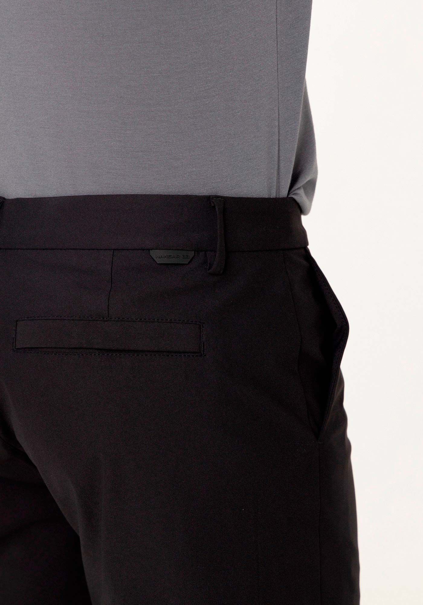 Bermuda Com Passantes E Bolsos Funcionais, PRETO REATIVO, large.