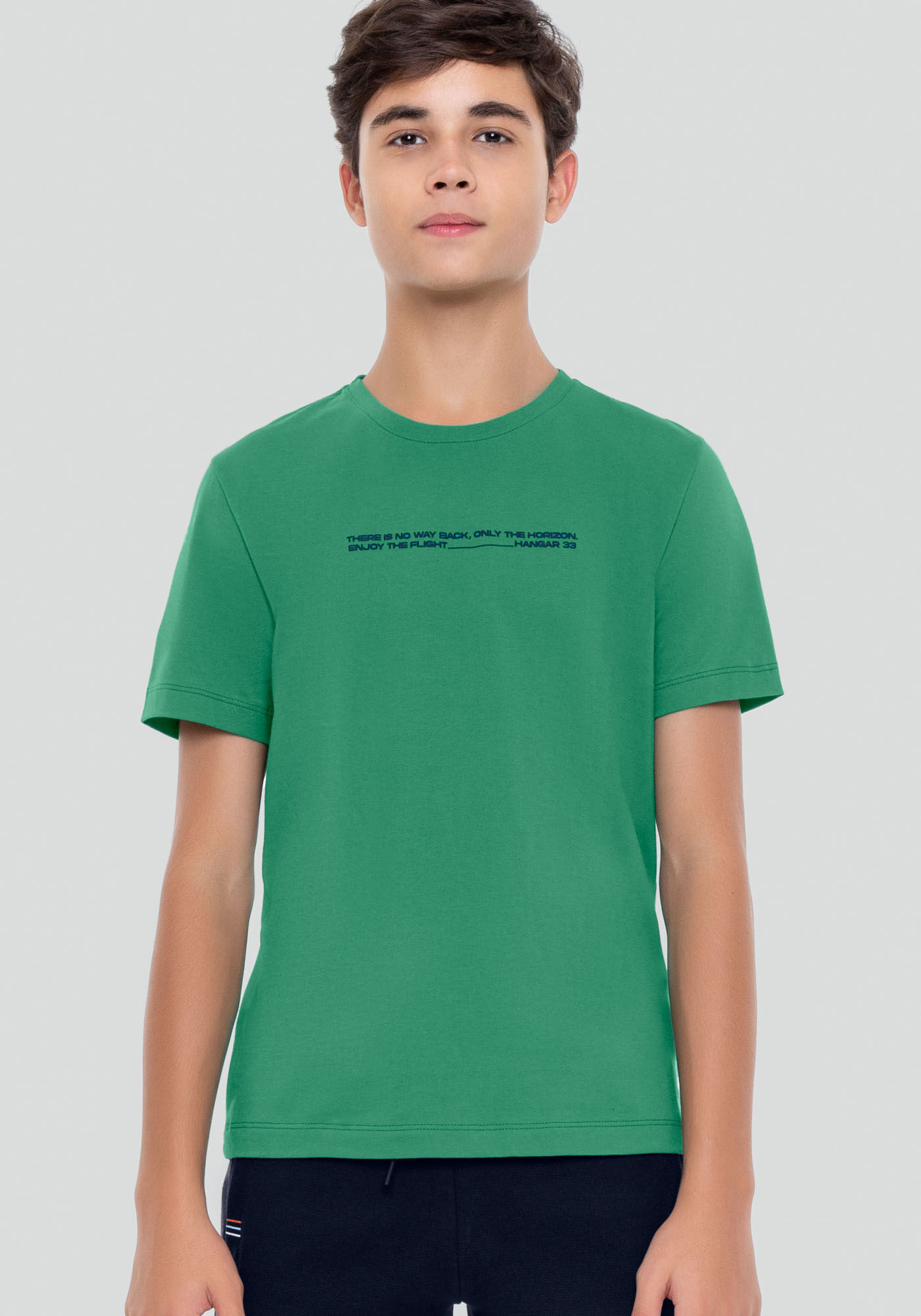 Camiseta Juvenil em Meia Malha com Estampa, VERDE HELMUT, large.