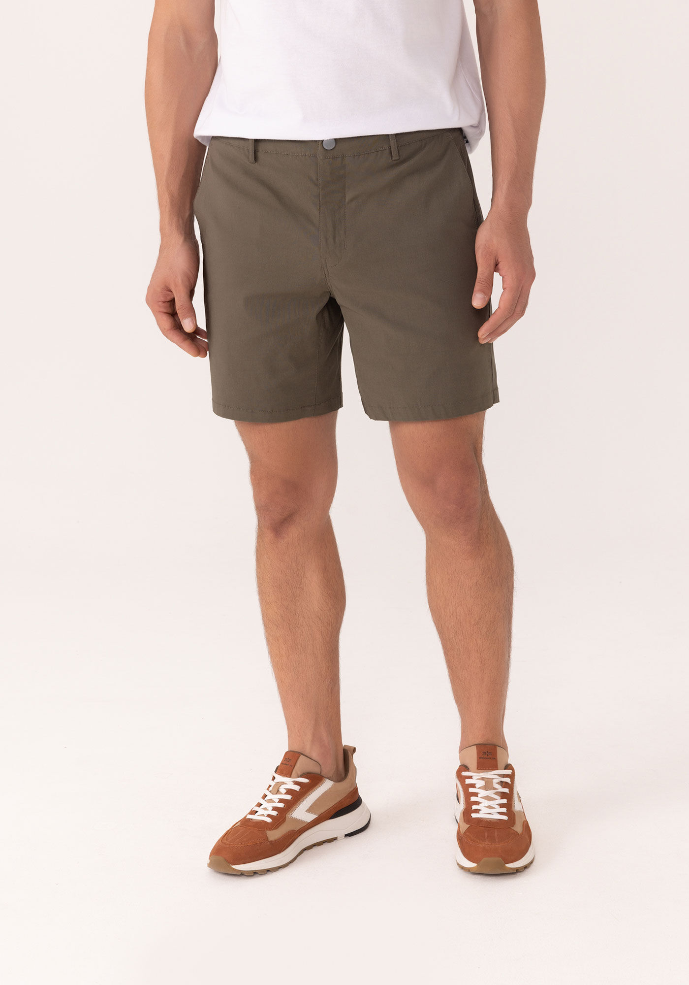 Shorts Em Tecido Plano Com Bolsos E Elastano, VERDE, large.
