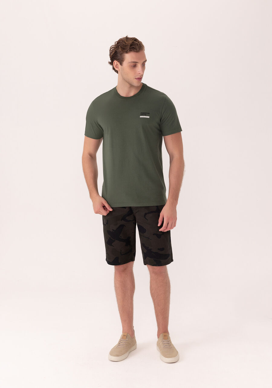 Camiseta Em Algodão Peletizado Com Estampa Frente E Costas, VERDE HEIR. Camiseta Em Algodão Peletizado Com Estampa Frente E Costas, VERDE HEIR, large.