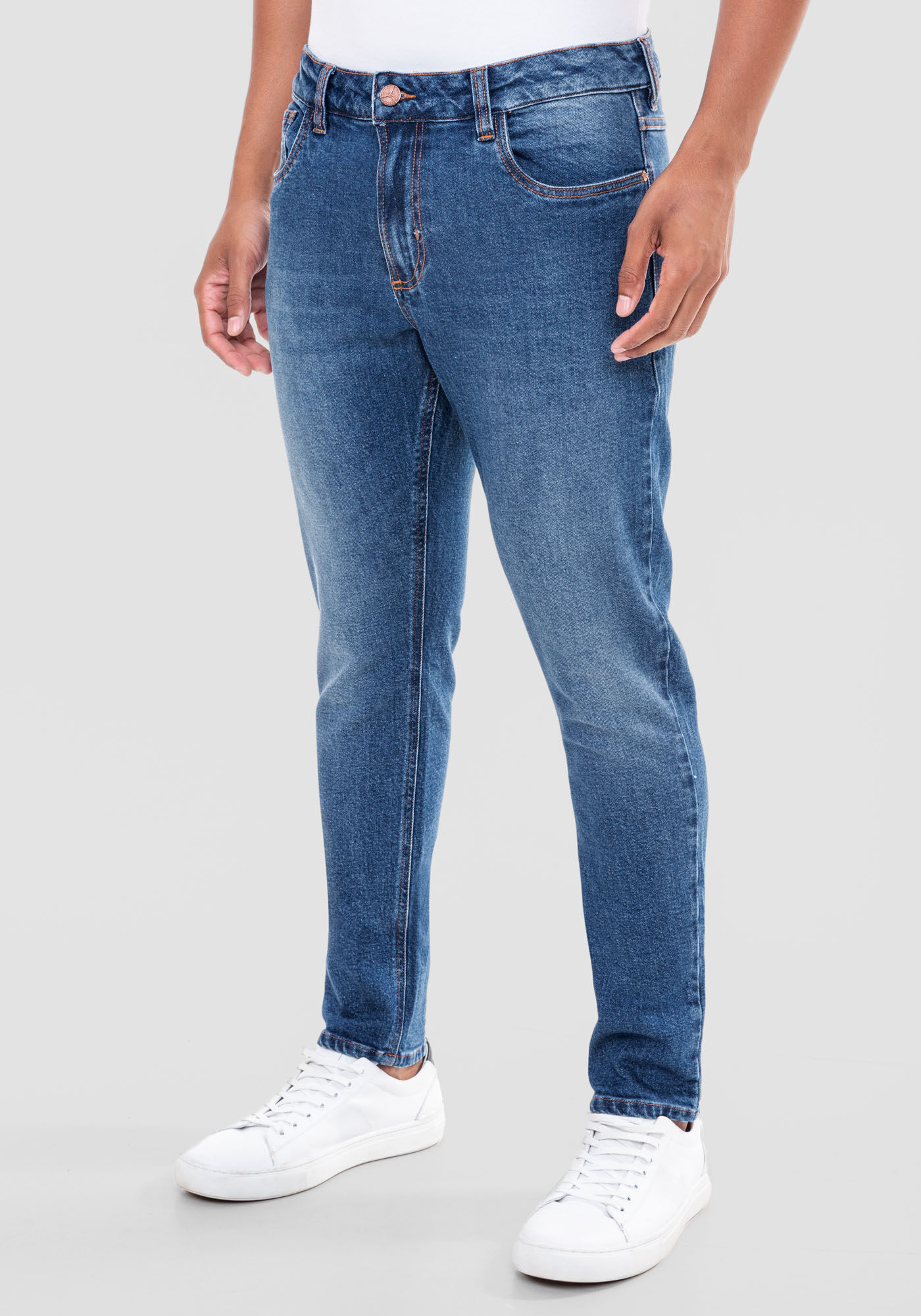 Calça slim 2025 ou skinny