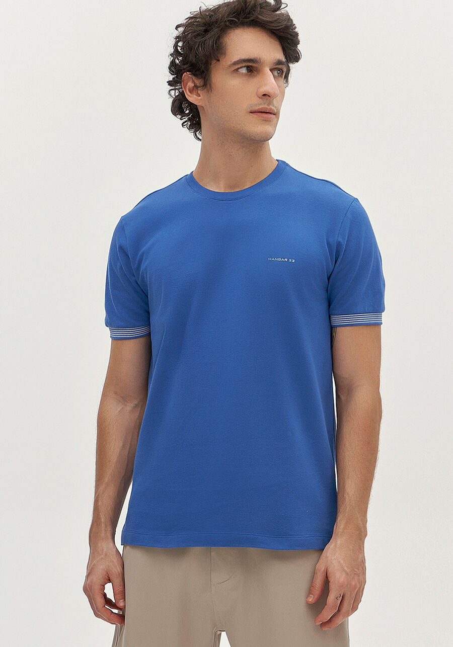 Camiseta Masculina em Malha Piquet com Retilínea, AZUL OMEGA. Camiseta Masculina em Malha Piquet com Retilínea, AZUL OMEGA, large.