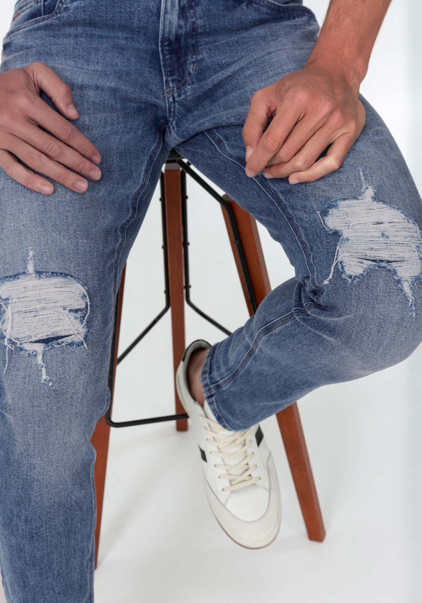 Cal a Jeans Skinny Lavagem M dia Destroyed Hangar 33