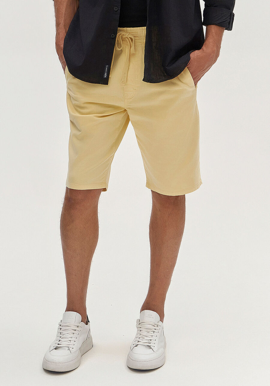 Bermuda Jogging Com Bolsos Em Sarja Denim Malha, AMARELO ROSITA. Bermuda Jogging Com Bolsos Em Sarja Denim Malha, AMARELO ROSITA, large.