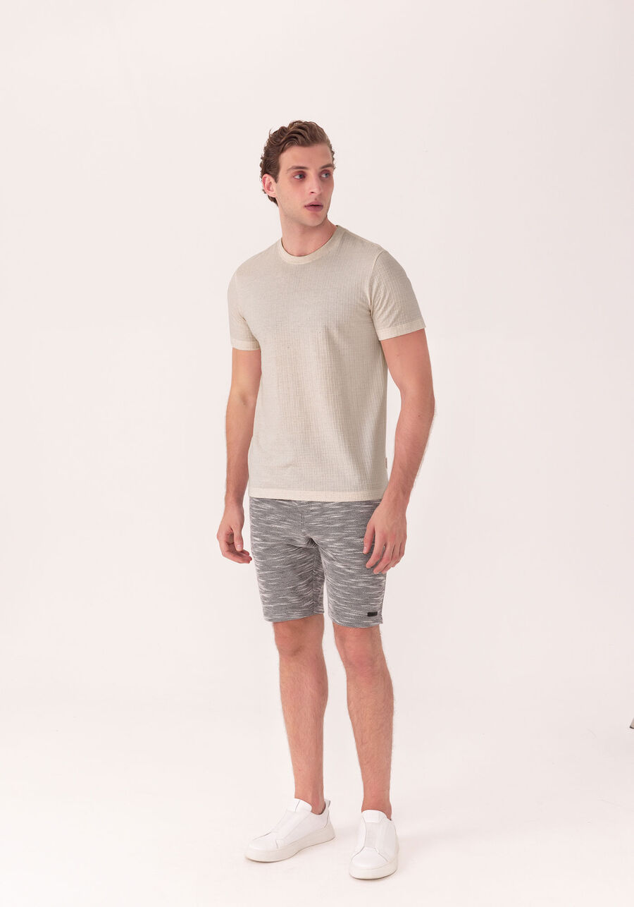 Camiseta De Mangas Curtas Em Malha Texturizada Com Linho, BRANCO OFF WHITE. Camiseta De Mangas Curtas Em Malha Texturizada Com Linho, BRANCO OFF WHITE, large.