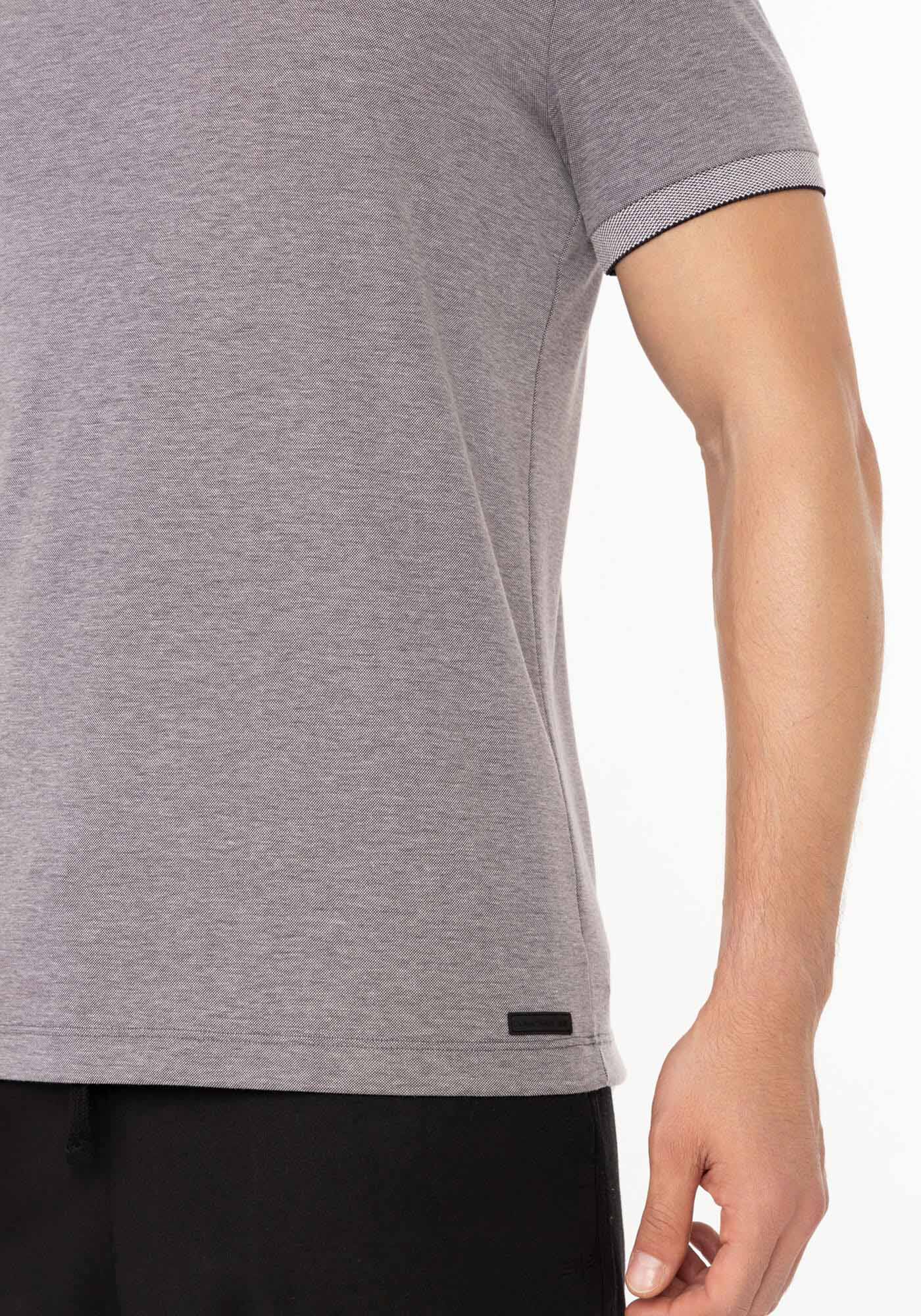 Camiseta B&aacute;sica De Mangas Curtas Em Malha Piquet, PRETO, large.