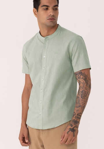 Camisa De Mangas Curtas Com Gola Padre E Linho, VERDE WING. Camisa De Mangas Curtas Com Gola Padre E Linho, VERDE WING, large.