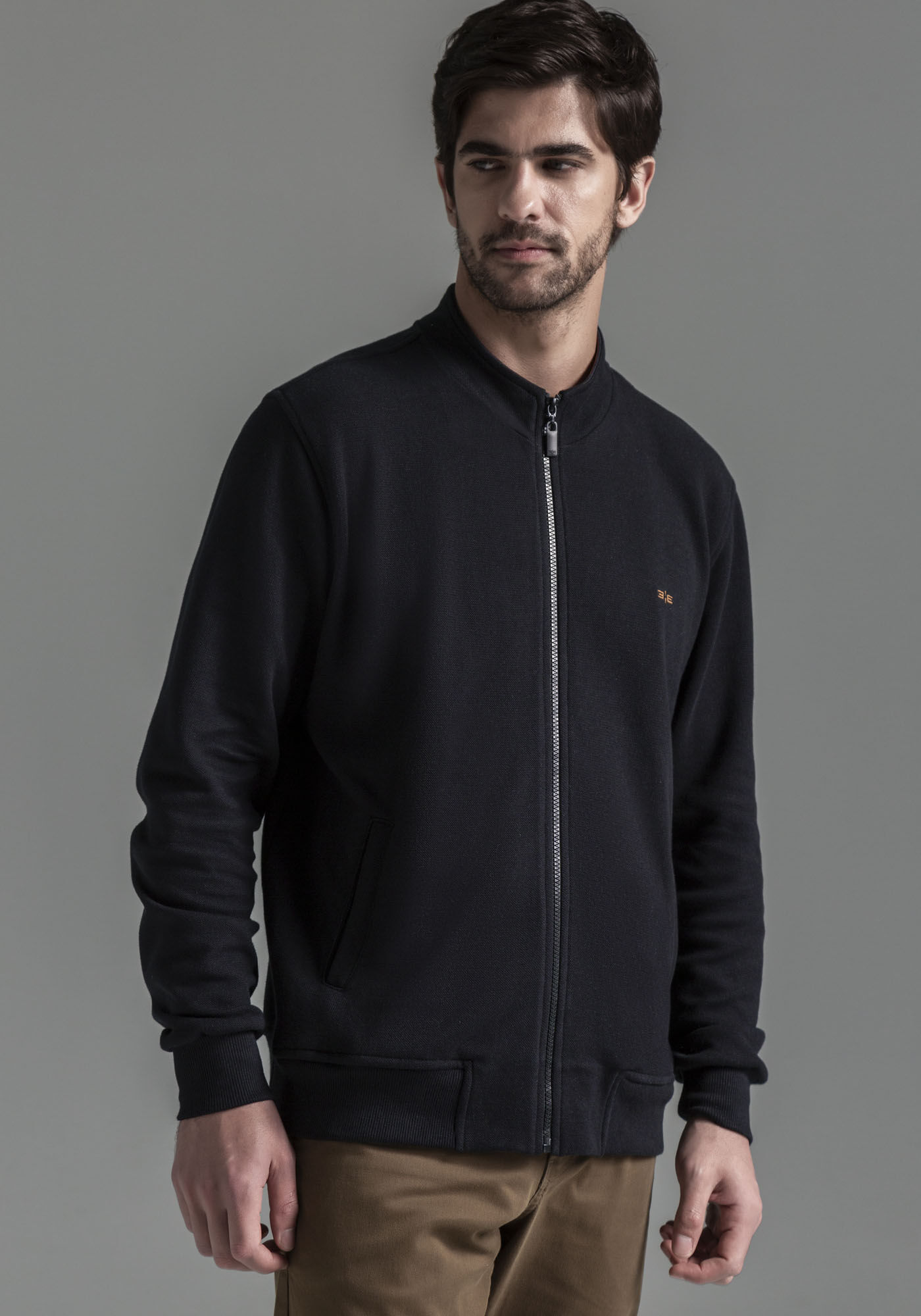 Jaqueta Bomber Masculina com Retil&iacute;nea Gola, PRETO REATIVO, large.
