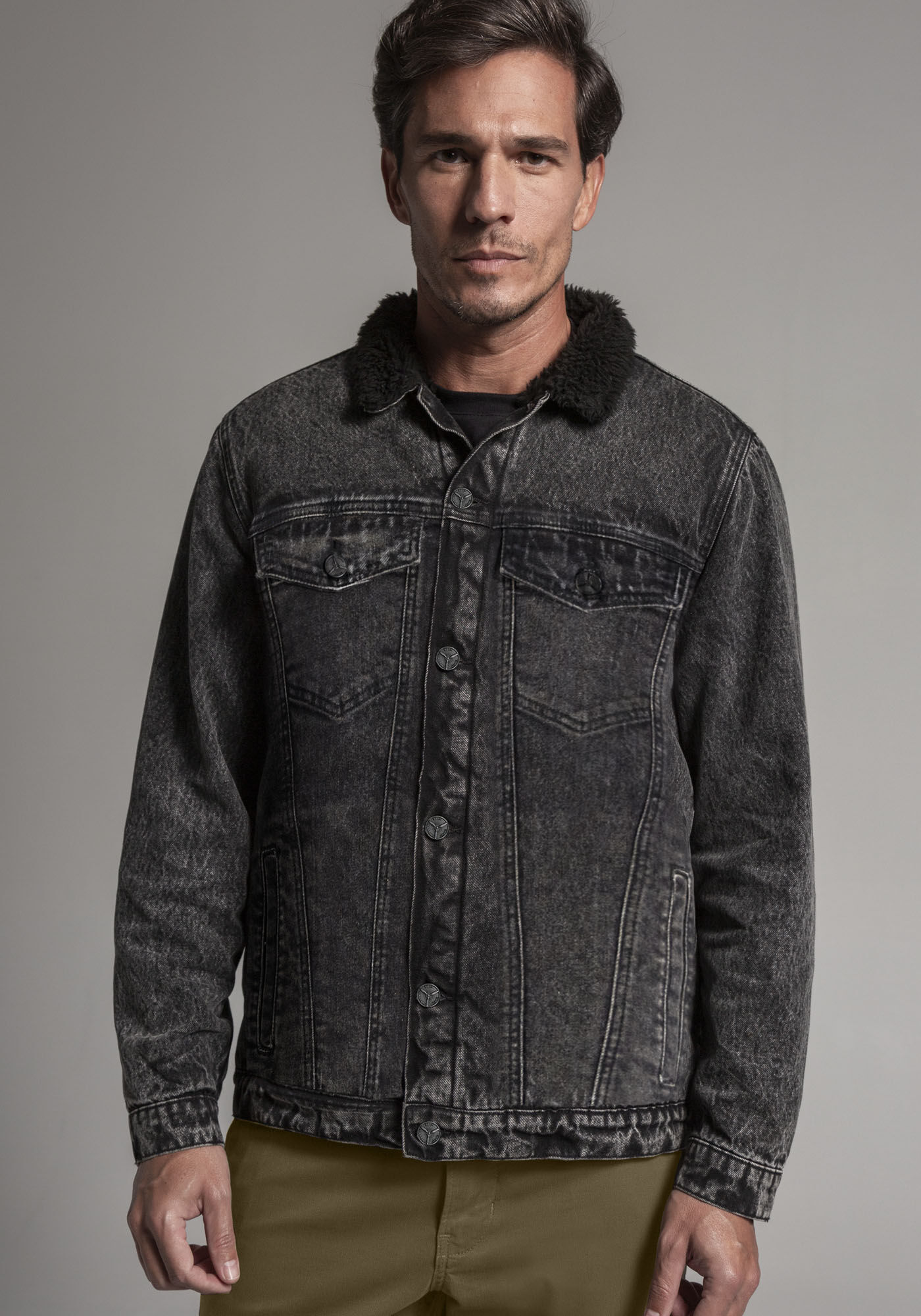 Jaqueta jeans best sale masculina com forro