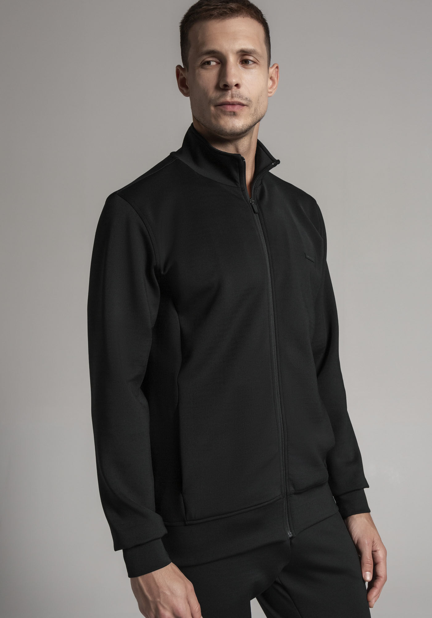 Jaqueta Masculina em Malha Splash com Gola Alta, PRETO REATIVO, large.