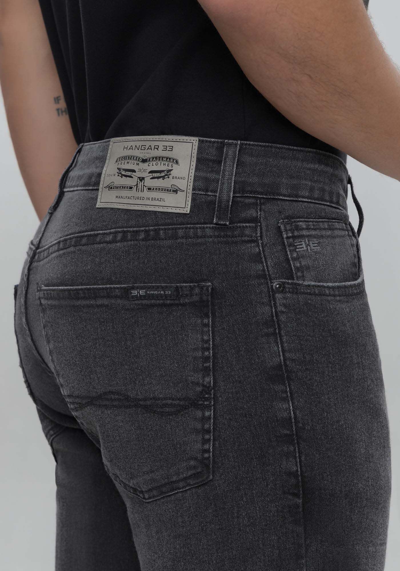 Cal&ccedil;a Slim Jeans Turbofan Com Elastano E Bolsos, PRETO REATIVO, large.