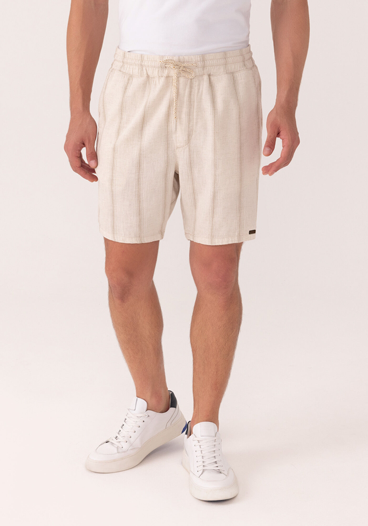 Shorts Jogging Com Cadar&ccedil;o E Linho, NATURAL, large.