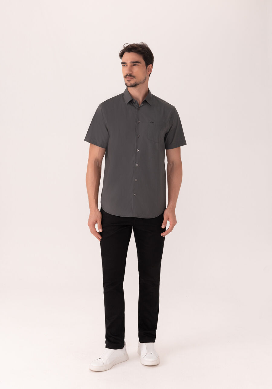 Camisa Comfort Com Manga Curta E Bolso Em Tecido Mercerizado, CINZA NOTI. Camisa Comfort Com Manga Curta E Bolso Em Tecido Mercerizado, CINZA NOTI, large.