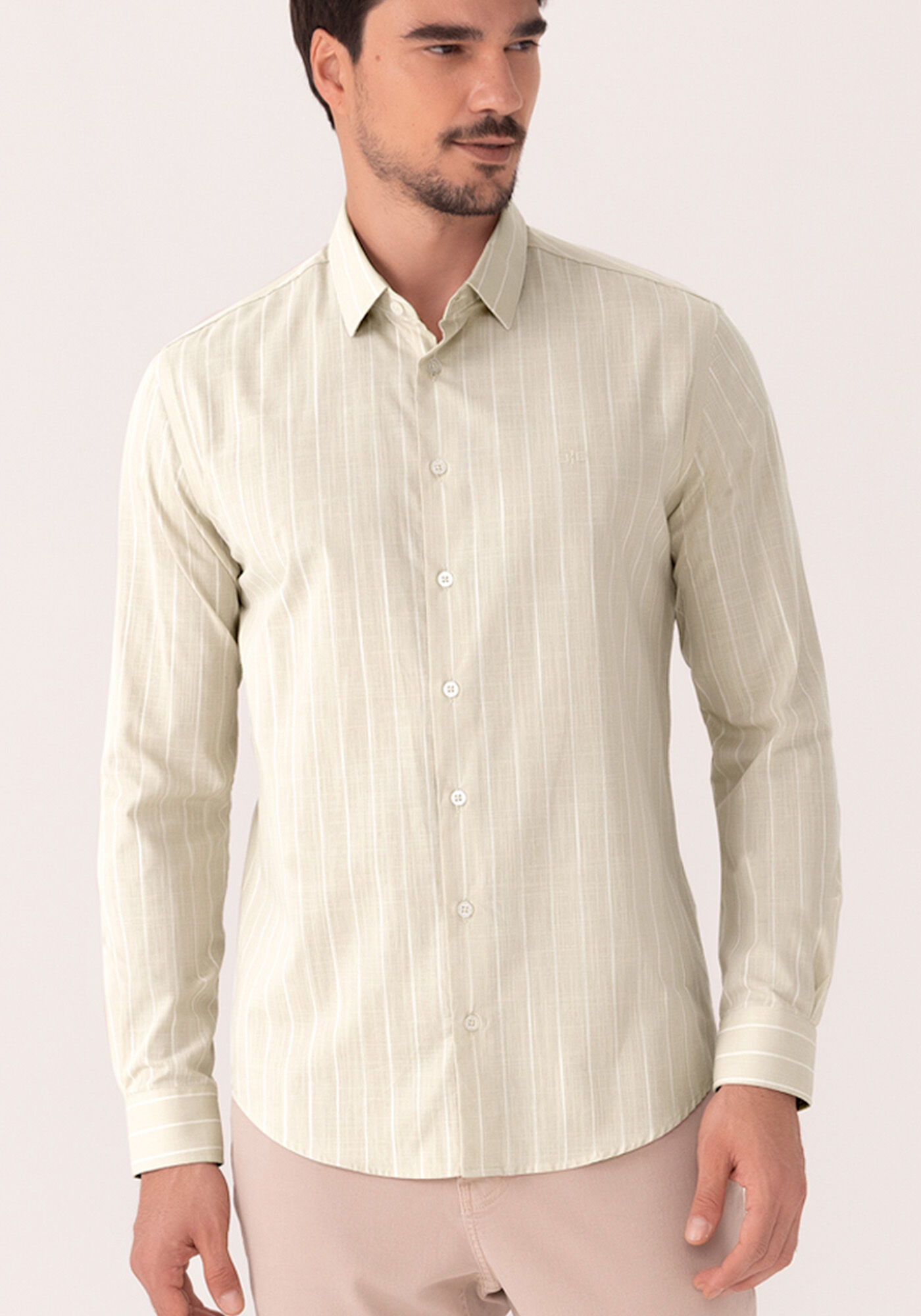 Camisa Slim Fit Com Mangas Longas Em Tecido De Algod&atilde;o, BEGE, large.