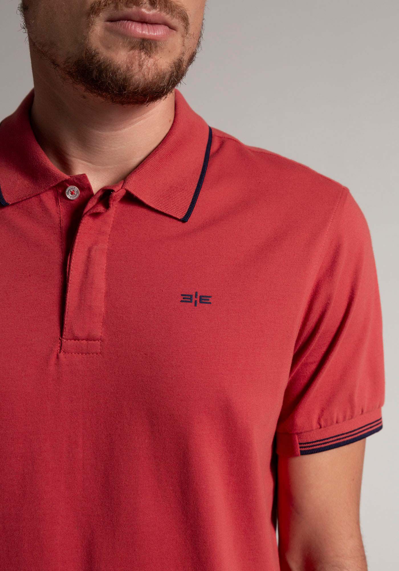 Camisa Polo Masculina em Malha com Retil&iacute;nea, VERMELHO POMME, large.