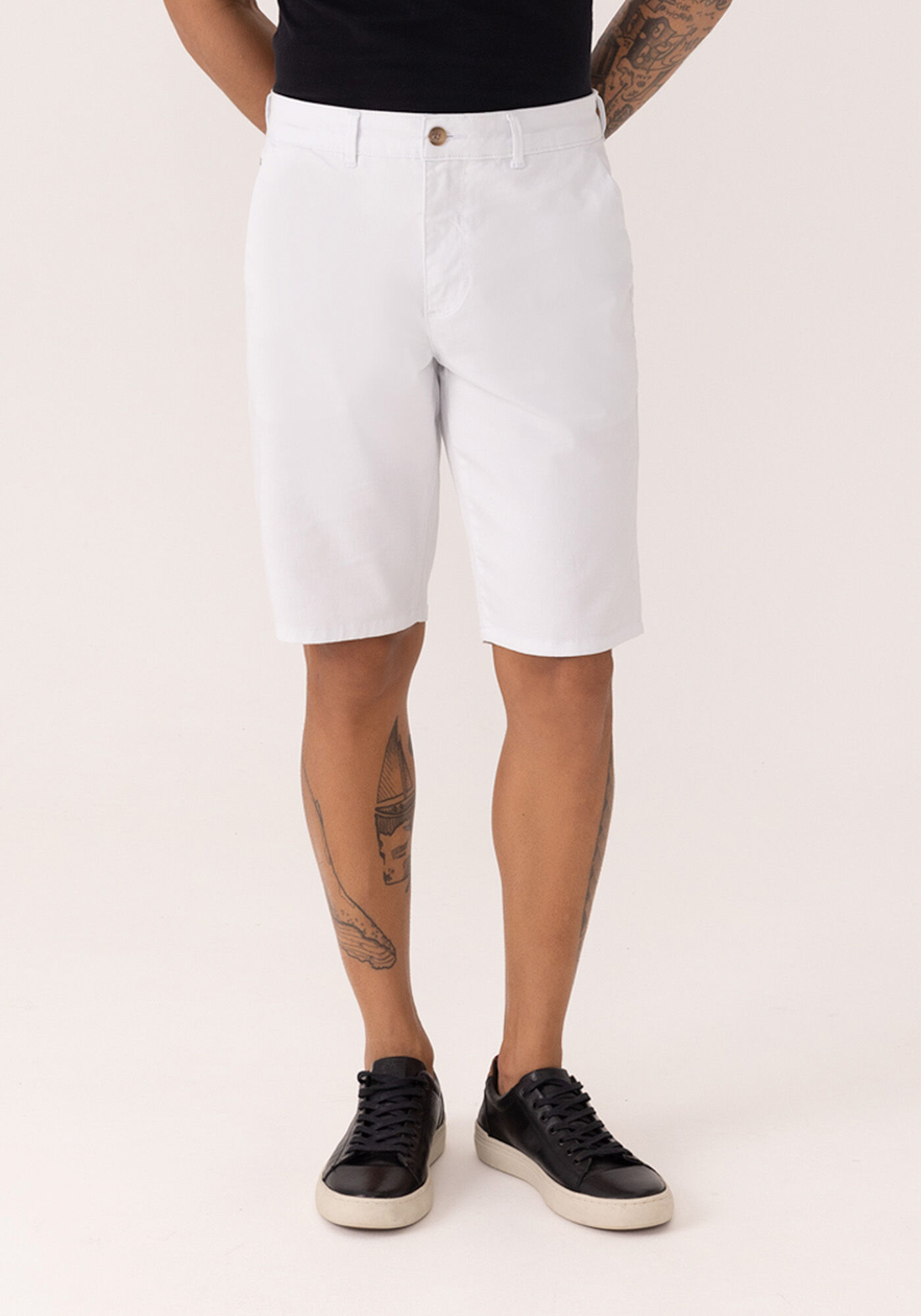Bermuda Reta Radial Em Sarja Amaciada, BRANCO, large.