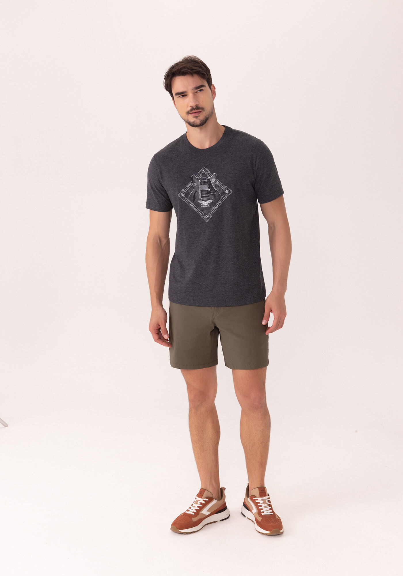 Camiseta Em Malha Mesclada Com Estampa Localizada, PRETO, large.