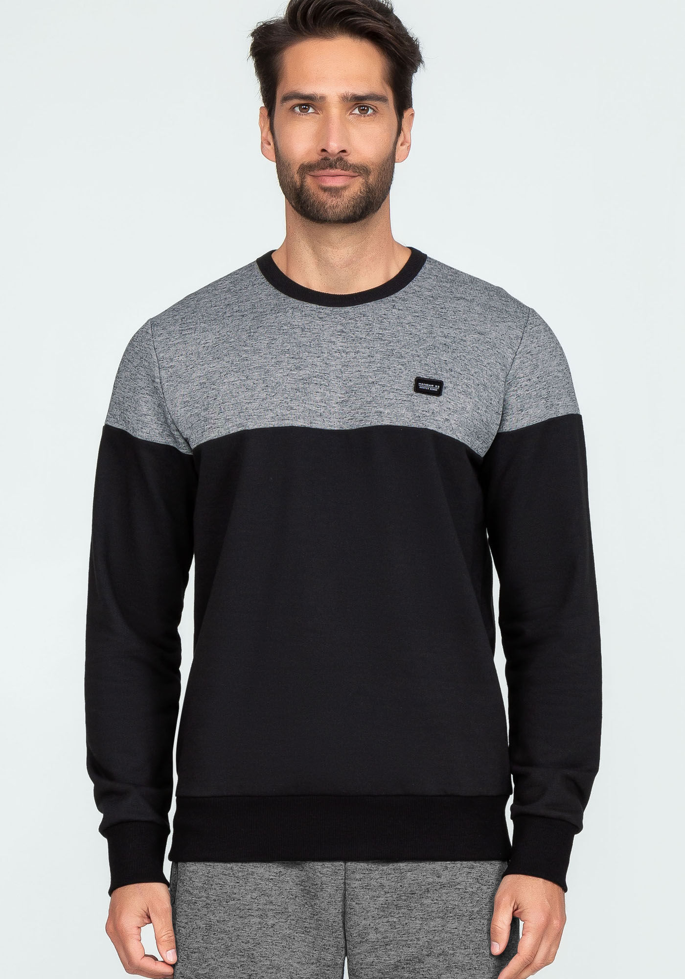 Blus&atilde;o em Moletom Bicolor, PRETO REATIVO, large.