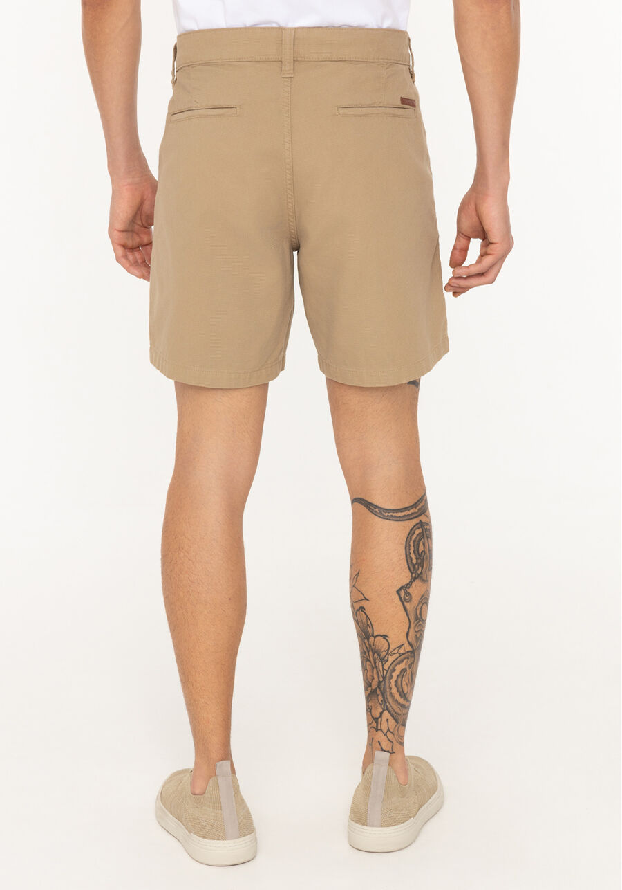 Shorts Reto Masculino Em Sarja Texturizada Com Elastano, CAQUI RAIZ. Shorts Reto Masculino Em Sarja Texturizada Com Elastano, CAQUI RAIZ, large.