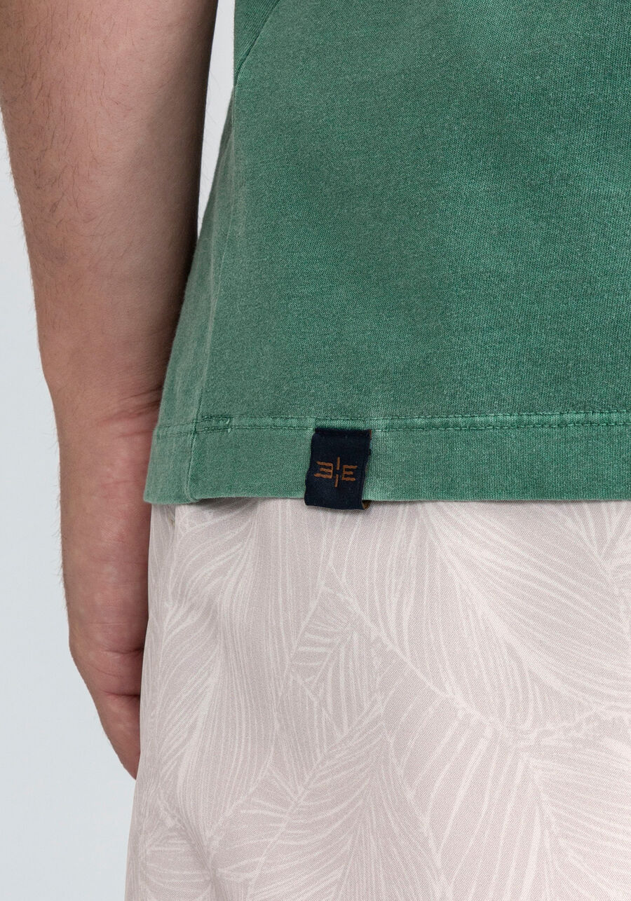 Camiseta em Malha Estampa World, VERDE REIGN. Camiseta em Malha Estampa World, VERDE REIGN, large.