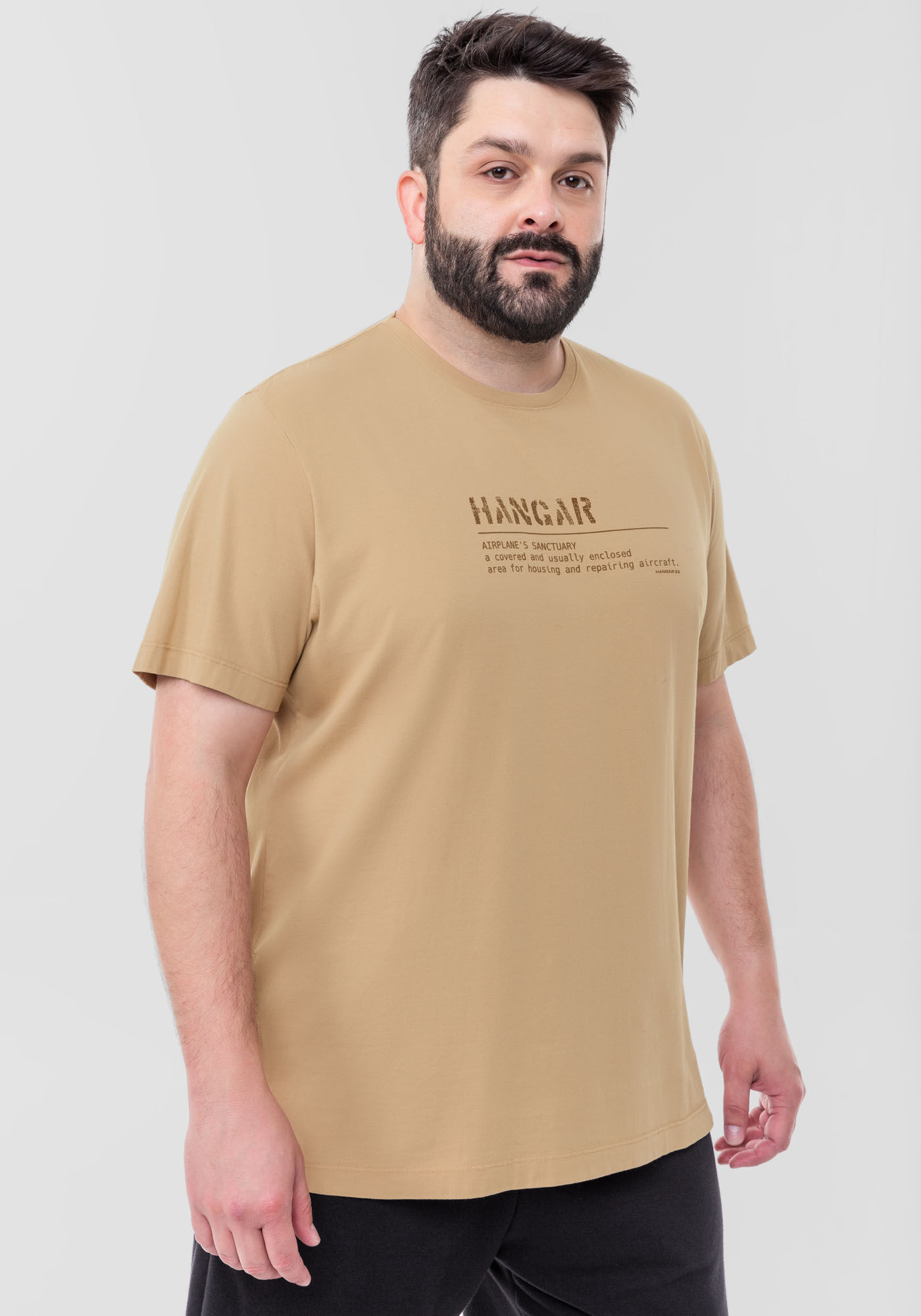 Camiseta Masculina Big & Tall em Malha Leve | Hangar 33
