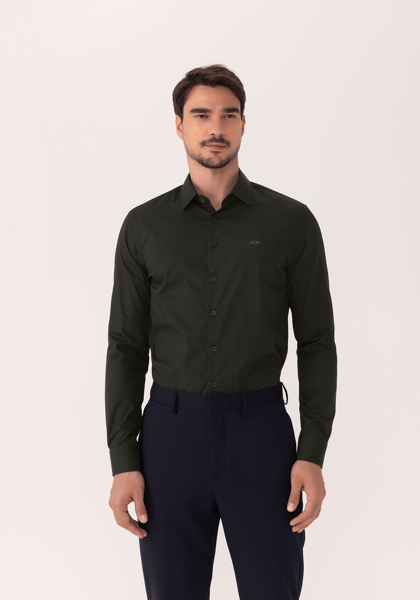 Camisa De Mangas Longas Slim Fit Em Tecido Mercerizado, PRETO, large.