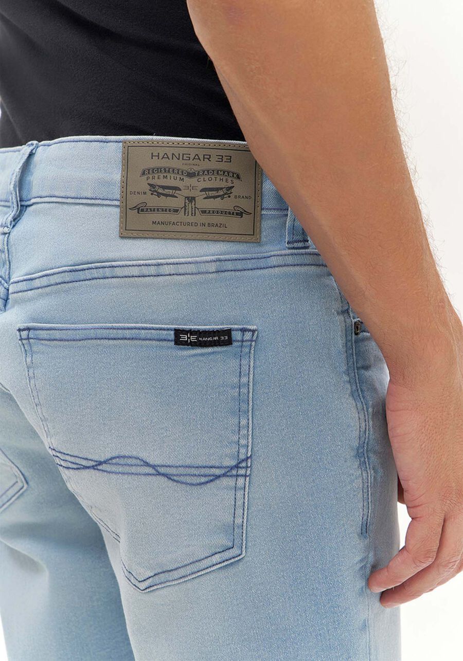 Bermuda Jeans Masculina Reta Clara com Elastano, JEANS. Bermuda Jeans Masculina Reta Clara com Elastano, JEANS, large.